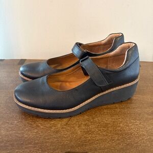 Eurosoft by Sofft Franlee Black Mary Jane Wedge Shoes Womens 11M Hook Loop Strap